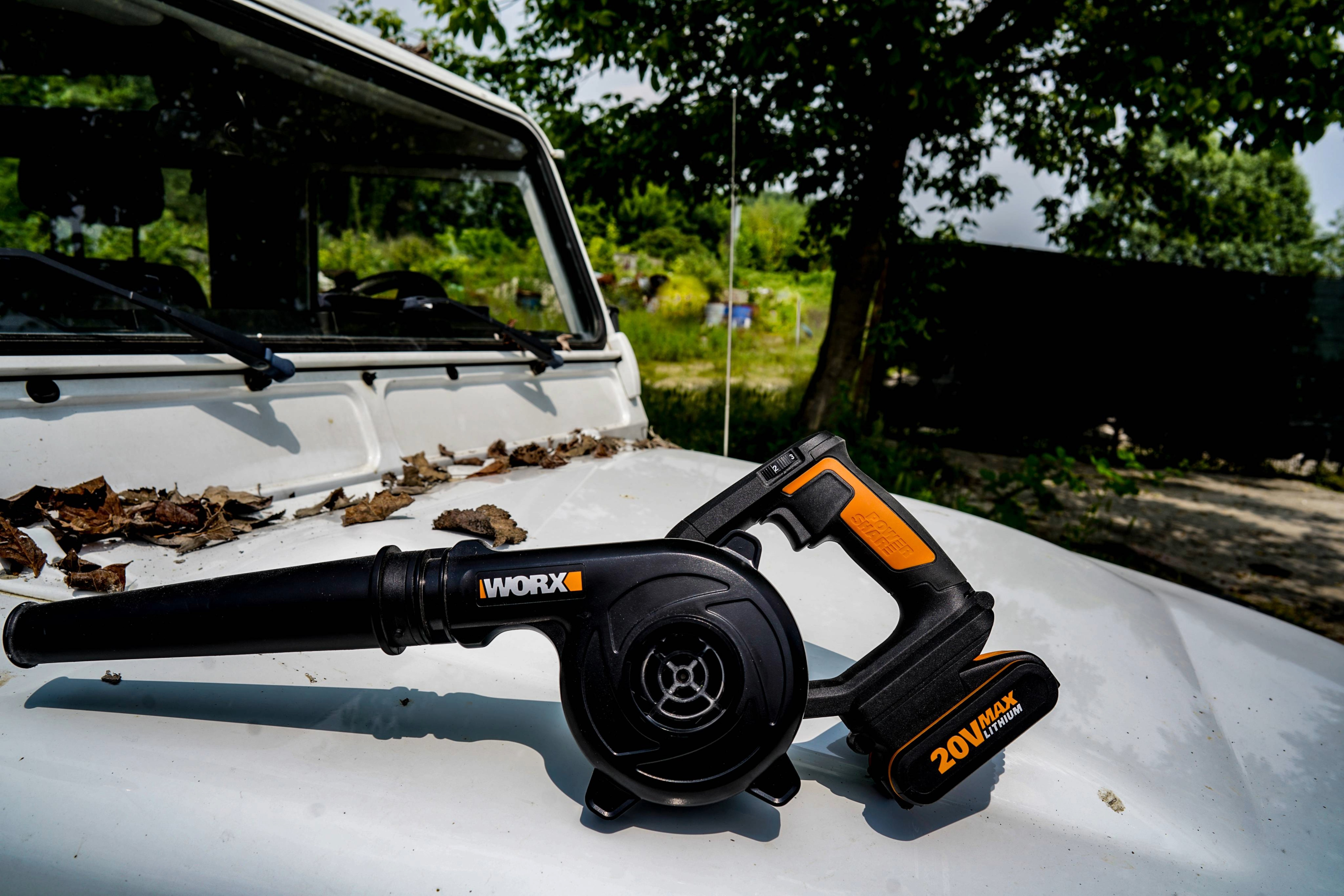 Worx WX094 - Soplador 20V 2.0Ah (1 bat)